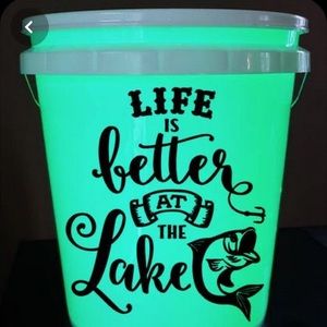 Night light bucket